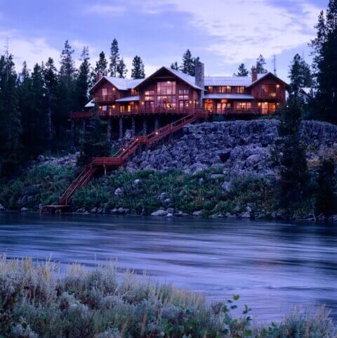 most luxurious log cabin