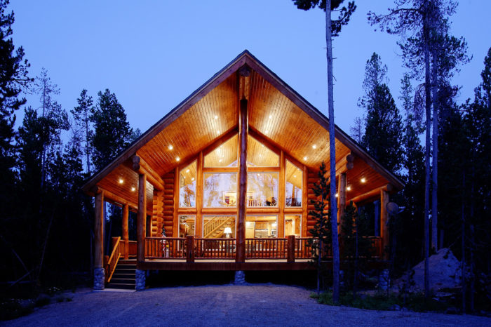 About | Yellowstone Log Homes